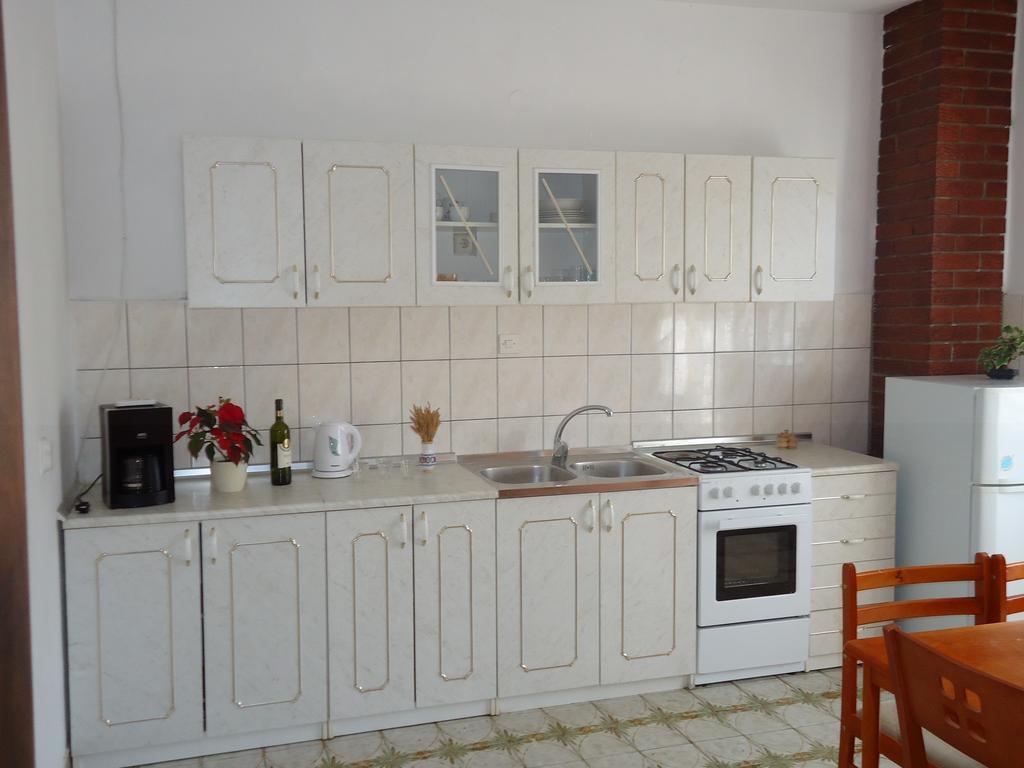 Apartments Vrsa 셀리네 외부 사진